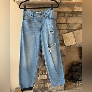 Levi’s Baggy Dad Distressed Blue Women's Jeans Size 26